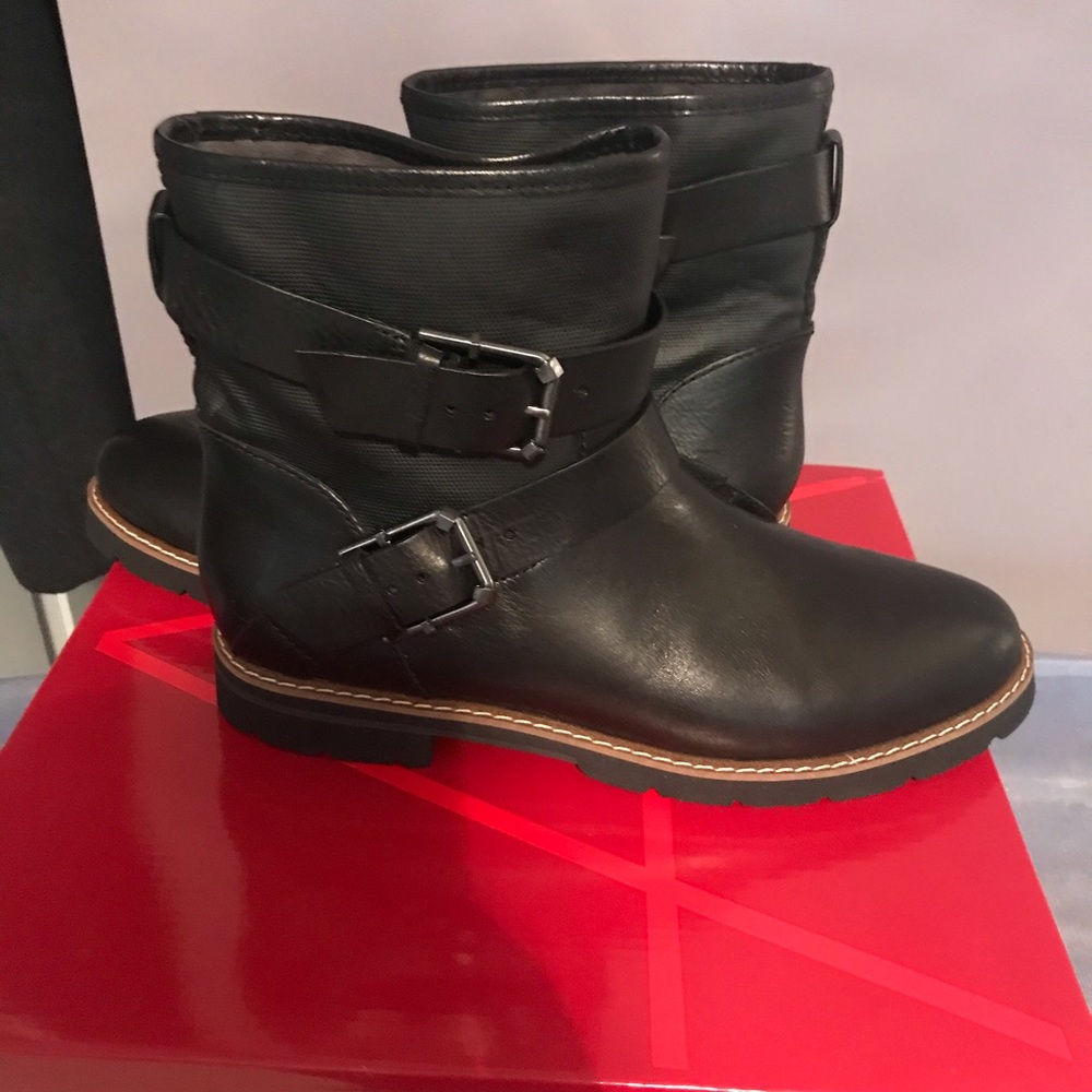 Aerosole black Leather Boots